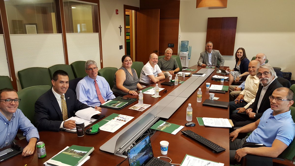 CoreLabsx0's tweet photo. #InformationSystemsProgram @LeMoyne @MaddenSchoolLMC ranked #18 (tied with @UCBerkeley) by @USNewsEducation -- smallest program to be ranked!
Grateful for all that our #ISProgram Advisory Board does for all of us! Thanks, everyone! Thanks, Prof Lin, Han & Zimmer! https://t.co/Pvadg6s0Xk