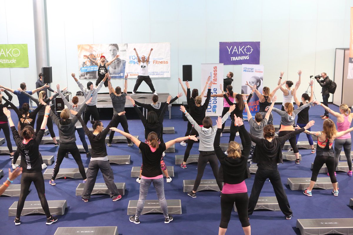 mulhouse's tweet photo. #Mulhouse, ville de #running !🏃‍♀🏃‍♂🎽 Ce week-end, les passionnés de #fitness et de course à pied ont RDV @parcexpo68 pour le 1er salon #FitnRun : forme et bien-être au programme !  😃 https://t.co/JsPZME2tvg