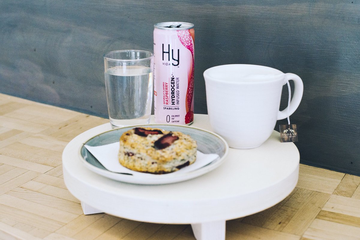 HyVIDAbrands's tweet photo. Decisions… 0 #caffeine or 0 flavour. Choose both & enjoy it when you #GetHy! 🍮 https://t.co/oXx8U3h0zt
