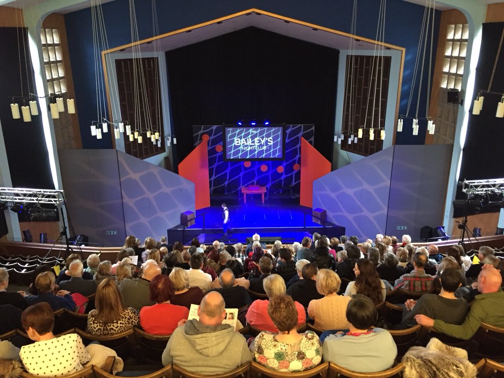 LUVULLYWORLD's tweet photo. LIL SOLD OUT THIS AFTERNOON!!! After filling the stalls all week, the circle went today! HOORAY FOR #LILthePlay EVENING TICKETS AVAILABLE ONLINE AT https://t.co/8Uap1rznuv AND SOME AT THE DOOR. https://t.co/Nwb6MTyG9P