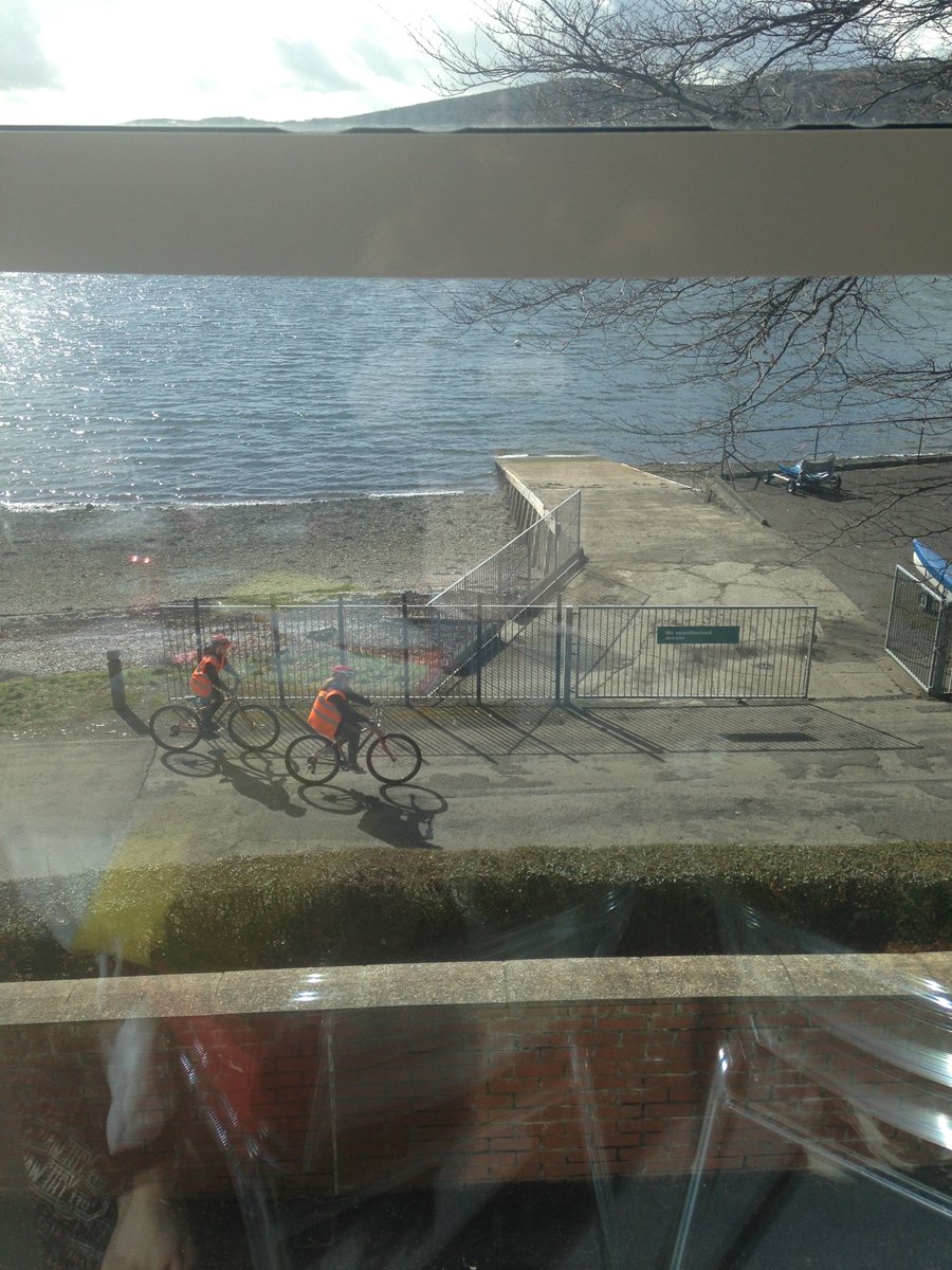 StMungosAcademy's tweet image. Half of our group are out canoeing and mountain biking before their study session this afternoon #blairvadach #body,mind,soul #studyweekend