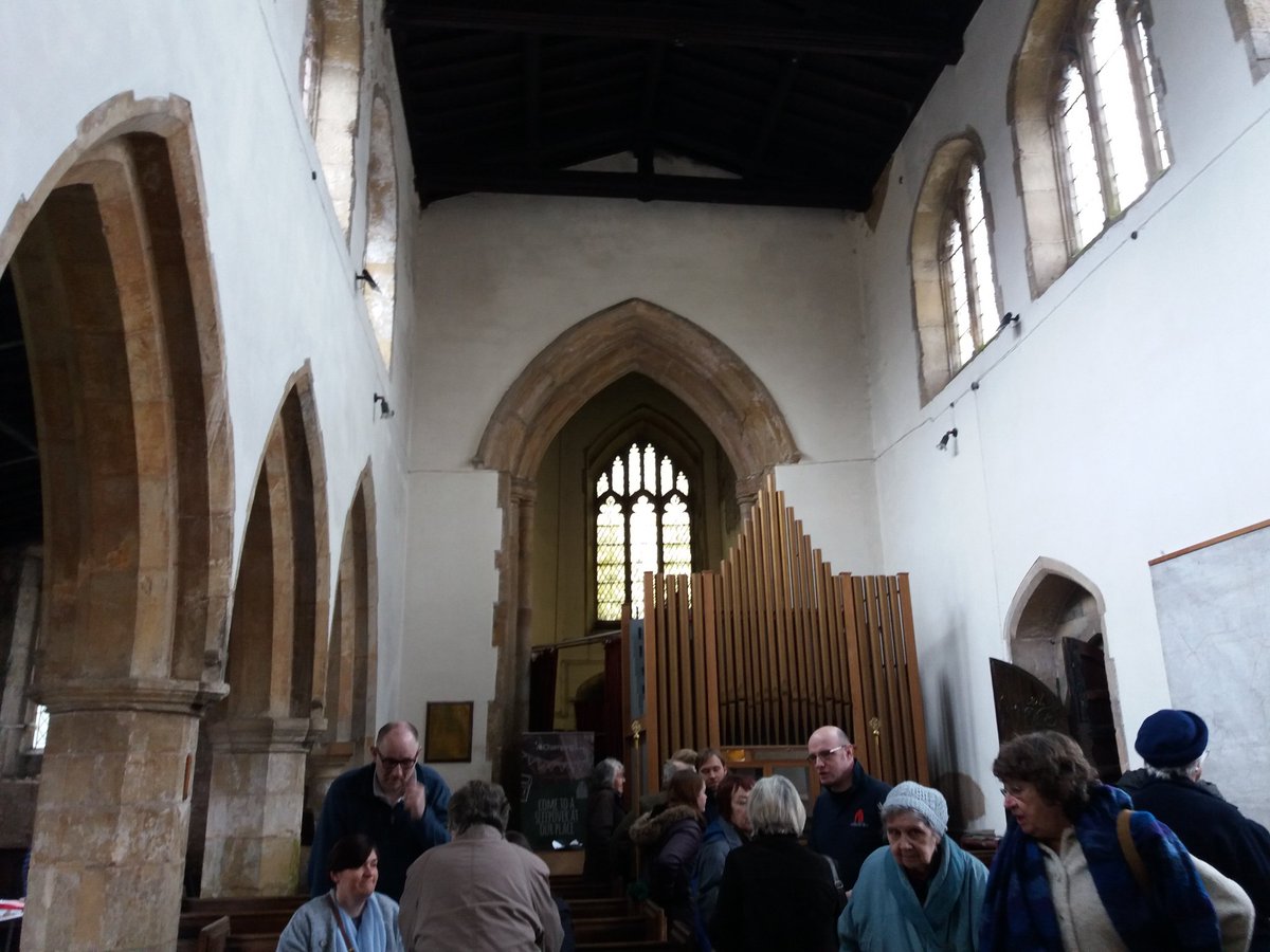 Thank you @revkatebottley for coming along to the vesting event at St Peter's Gamston today and for helping celebrate the #CommonwealthBigLunch - great cake from <a href="/Broomwagon1/">Broomwagon</a>