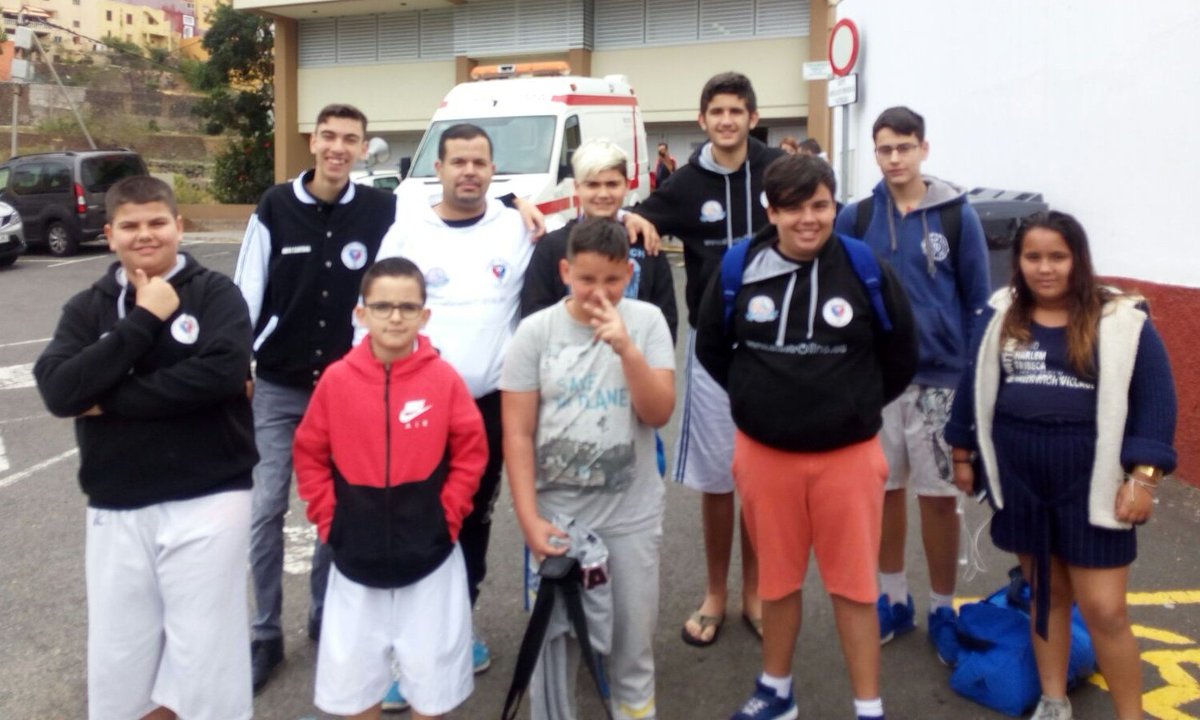 clcastromorales's tweet photo. Buena mañana de lucha canaria en la 5° Concentración de Escuelas, en el Terrero F. Navarro Valle del Guía.
#CastroBien #Cantera #Escuelas https://t.co/3MArtczVr3