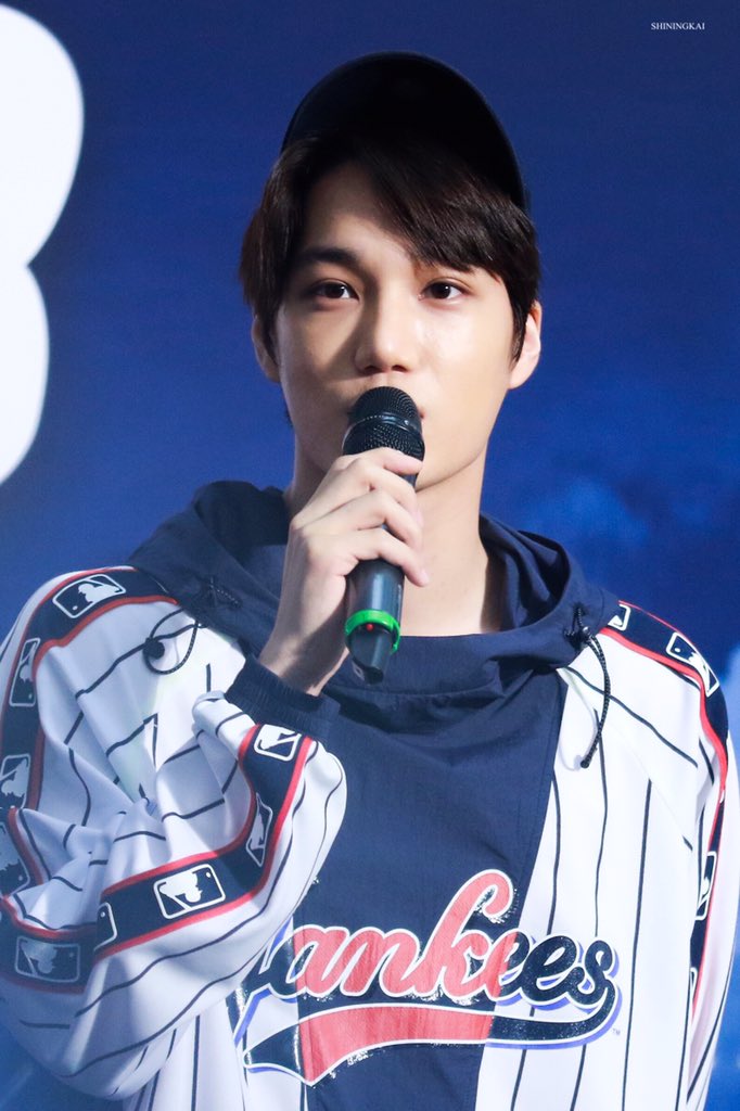 shiningkai0114's tweet photo. 0323 MLB HK
#KAI #jongin #카이 #EXO
@weareoneEXO https://t.co/kiJ0KysB8b