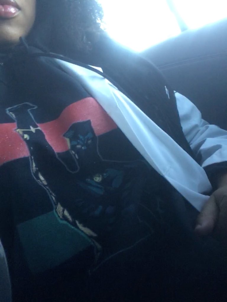 DrAlethaMaybank's tweet photo. Wonder what gun violence rates are in #Wakanda? ...sure #Shuri and her team have been able to do research & give guidance on how to prevent it!
#ViolenceIsAHealthIssue ##RestoreGunResearch
#WhiteCoatsAgainstGunViolence
#BanWeaponsOfWar
#MarchForOurLives
#MarchForOurLivesNYC https://t.co/dlwOzb0nqM