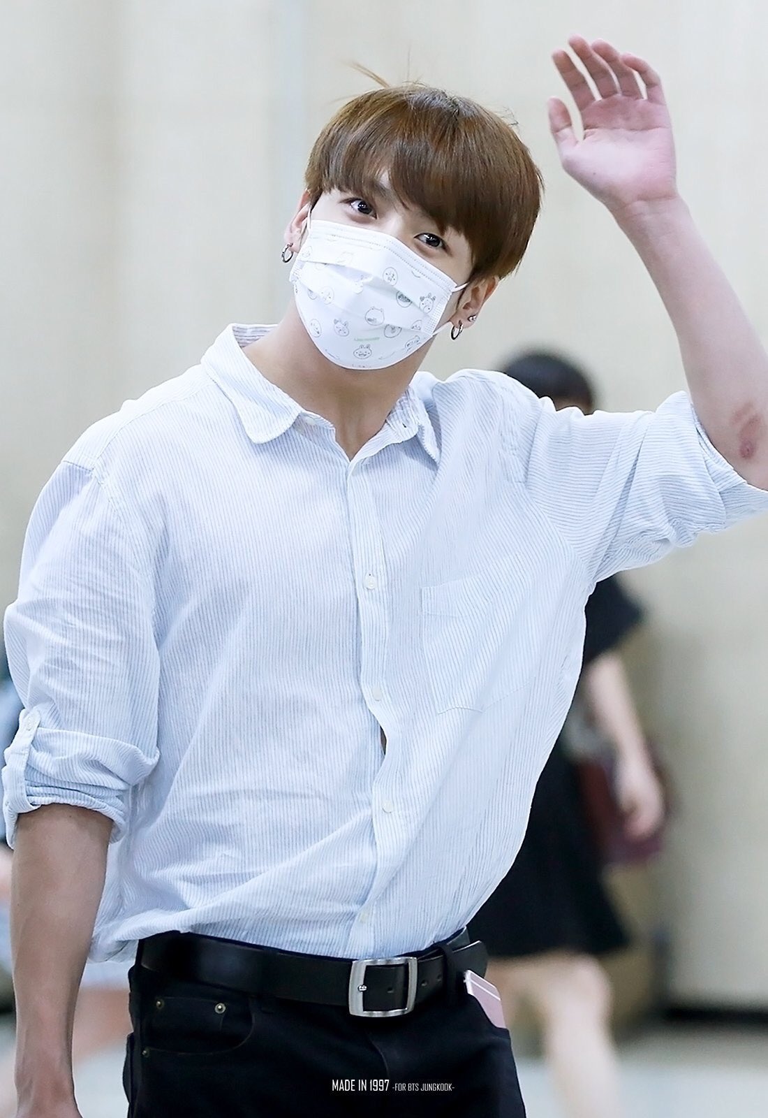 ☺️BTS☺️マクドナルド Tシャツ ジョングク グク 白 XL 新品 2025年最新】bts マクドナルド tシャツの人気アイテム - メルカリ