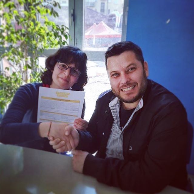 CaseQuartiereTo's tweet photo. Indietro non si torna!
Officialy #TandemPartners for @tandemforculture program
๐ค๐ป๐ฅ๐ค๐ผ
.
.
.
#projectstart #tandepeurope #europe #europeanunion #europeanexperience #europeanexchange #friendship #collegues #colleguesandfriends #lovemyjob @rete_dellโฆ https://t.co/oLjd4X01fA https://t.co/1PfSJN7i5X