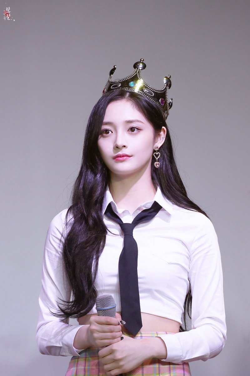 PipaPinky's tweet photo. 180321 프리스틴 1주년 팬미팅
#주결경 #결경 #프리스틴 https://t.co/OqQvIaoWnq