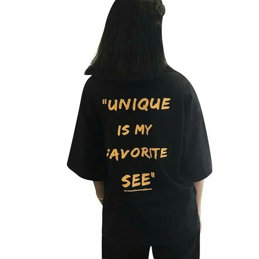 KoreaStudioz's tweet photo. ��พร้อมส่ง💫
โอเวอร์ไซส์งานสกรีน แนวสตรีท ลาย PECULIAR
อก 44" - 46"
สี : ขาว ดำ เหลือง ฟ้า
ราคา 150-.
#เสื้อสไตล์เกาหลี #เสื้อโอเวอร์ไซส์เกาหลี #รับตัวแทนฟรี https://t.co/E9CsOHNlOS