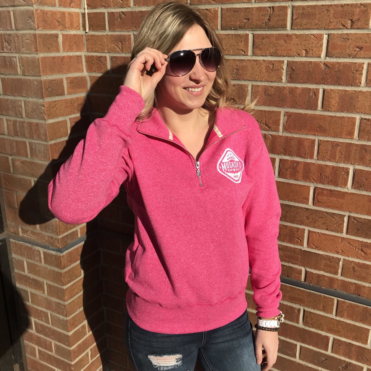 muskokabearwear's tweet image. We are pleased to introduce our 1st brand new colour of Spring 2018 to arrive, RASPBERRY PINK! Available in Stores now in our Ladies Quarter Zips &amp;amp; Coming Soon Online &amp;amp; in other styles too 💖

#Muskoka #Spring2018 #RaspberryPink #OntarioMade #MuskokaBearWear #MuskokaProud