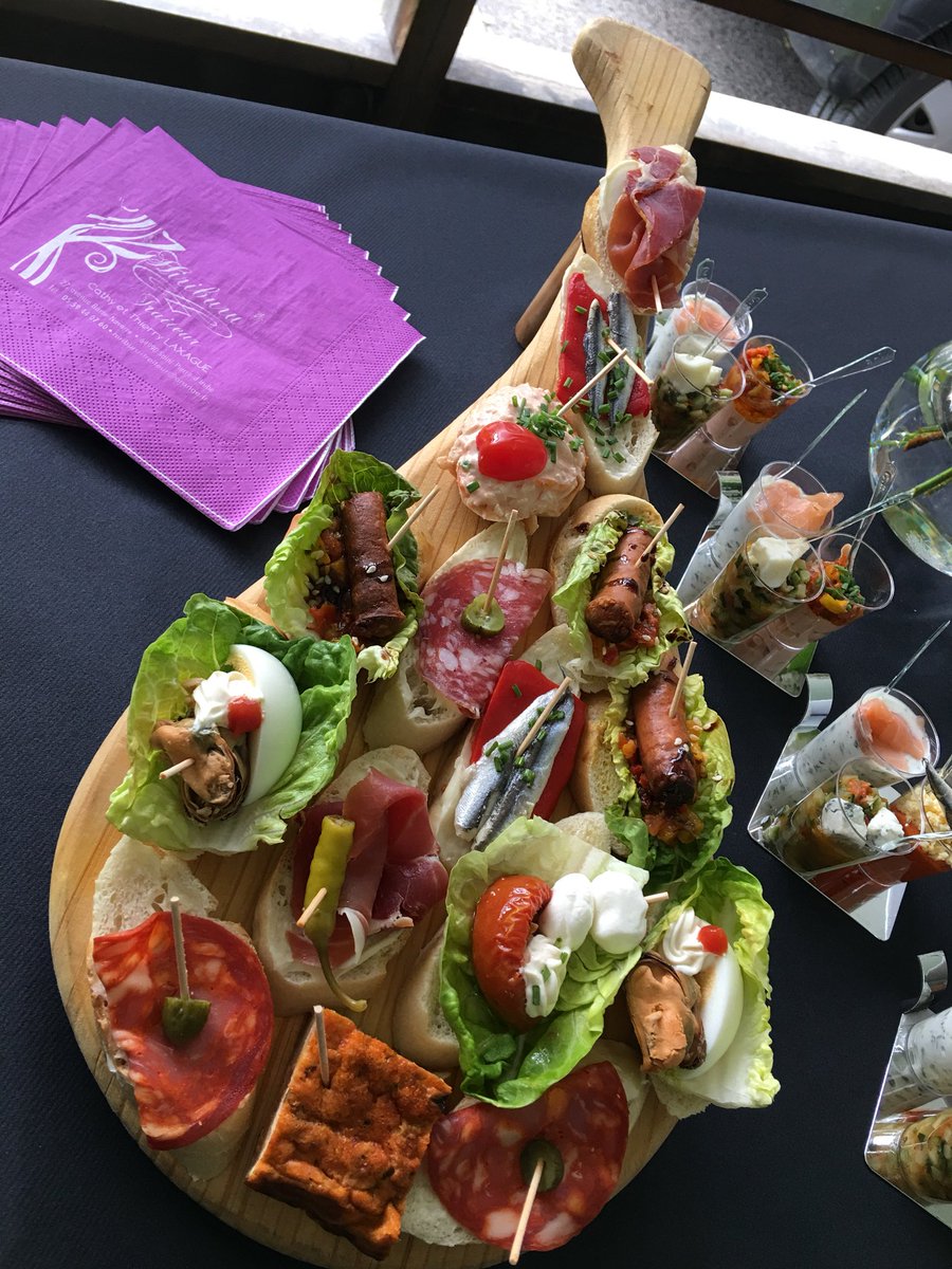 PopMyEvent's tweet image. Ce matin, inauguration de la #CAPEB #PaysBasque 😁✨
#anglet #capeb64 #artisanat #batiment #popmyevent #ilovemyjob Merci pour votre confiance et à tous les partenaires #hiriburutraiteur #brunosono #toutalouer #pleinairfleuriste #classtransportvtc #cometdiz #avscommunication