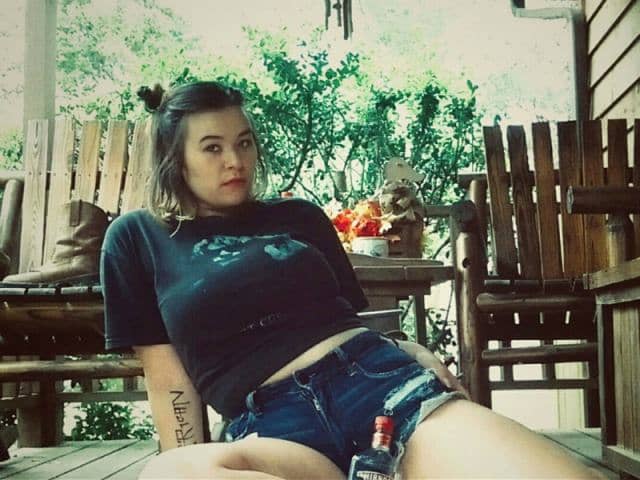 chatrooom_'s tweet photo. chat room Check out AubreyTyler now https://t.co/rHSA4FeLSE #cyberrape #gorevideos #models https://t.co/d1uFG9nt5w