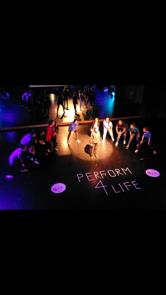 YouthActionNI's tweet photo. Cooking demonstrations, technical rehearsals, flashmob rehearsal it’s all happening at the #perform4life festival @bspmlbt #GetActiveBelfast #Beactive #Behealthy https://t.co/dlCDSzT6ST