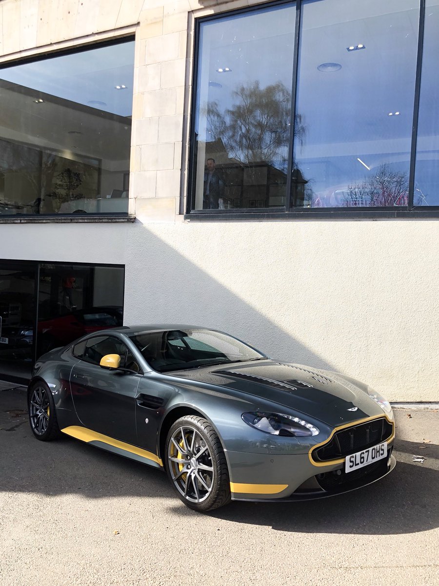 astonmartinedin's tweet photo. Our V12 Vantage S made an appearance at this mornings ‘Driving Scotland’ breakfast meet at our @levencarcompany showroom. What a perfect day for it! ☀️
#AstonMartin #V12VantageS #DrivingScotland #BreakfastMeet @jk.automotive https://t.co/Ih4FOau7Zs