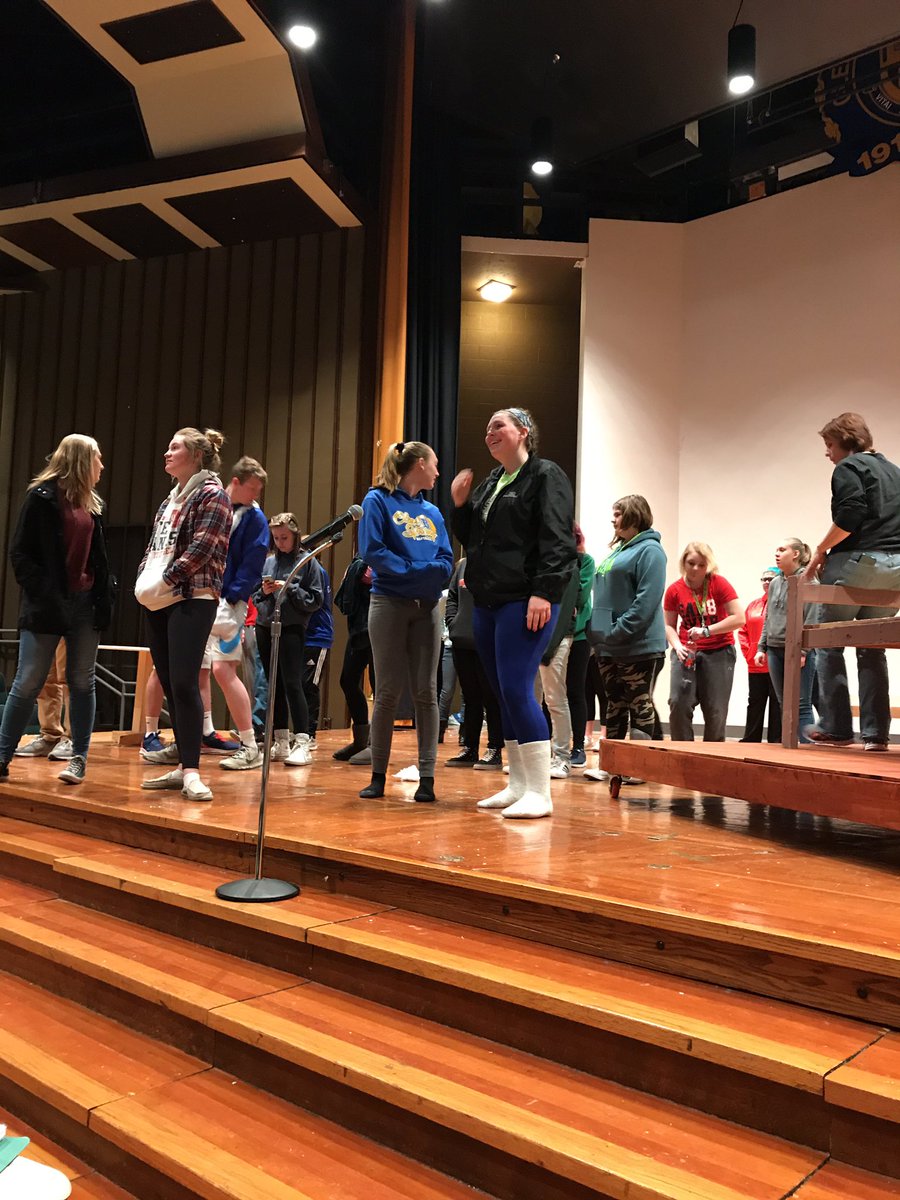 csdramaclub's tweet photo. 2 weeks to go! Here bright and early practicing for Willy Wonka! #cshswillywonka https://t.co/SkkJJfBgts