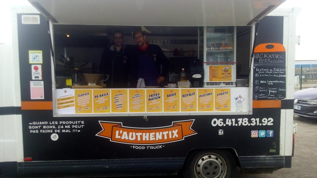 La pause déjeuner a pu permettre aux équipes de découvrir  L'authentix Food Truck et ses burgers maison à tomber par terre. Miam ! #HackMersOceans