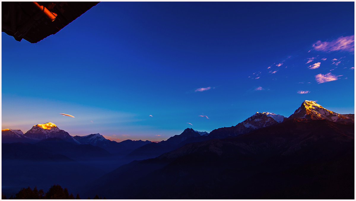 sauaitolang's tweet photo. Mount Annapurna South and Dhaulagri range captured during Poonhill trek, Nepal.. #mountain #travel #Himalayas #Poonhill #Ghandruk #pokhara #Nepal #trekking #Annapurna #hiking #nepaltourismb #NEPALNOW #visitnepal2018 #Landscapes #outdoor #vacation #holidays #hiunchuli #adventure https://t.co/ZICaWtuc8J