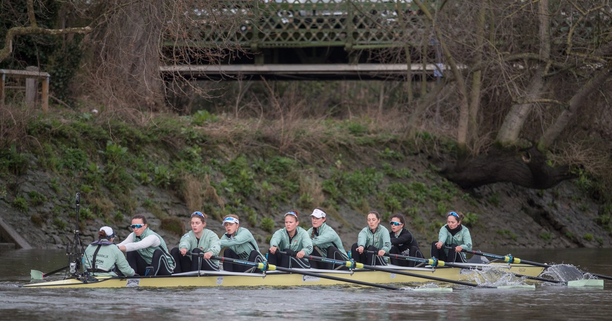 pulltogether's tweet image. It's race day! Good luck to both Oxford and Cambridge Men and Women in today's @theboatraces. #PullTogether