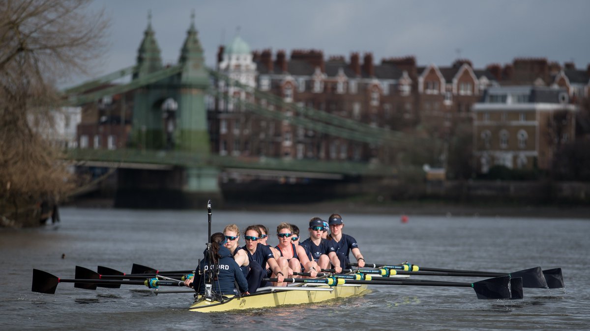 pulltogether's tweet image. It's race day! Good luck to both Oxford and Cambridge Men and Women in today's @theboatraces. #PullTogether