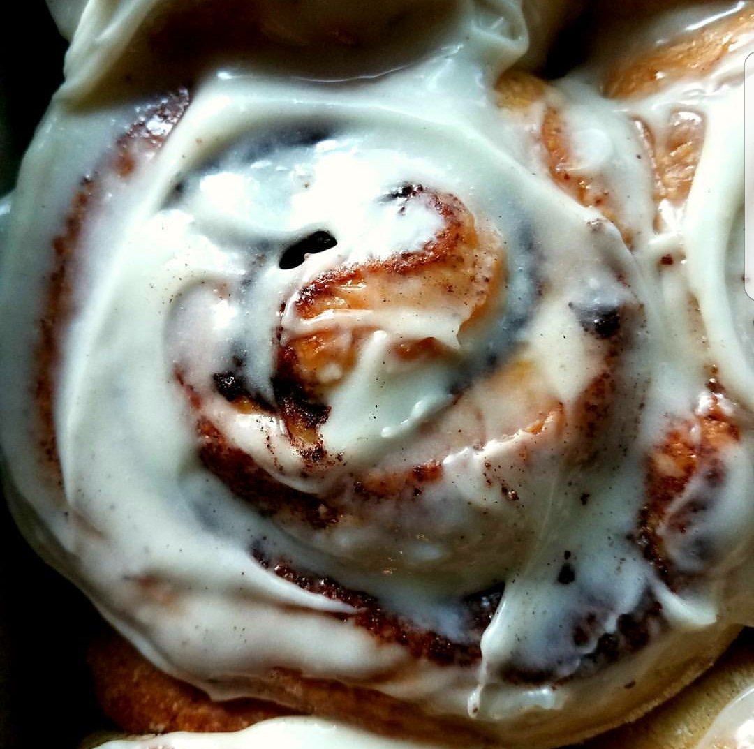 Hey boo, heyyyyy. Happy Saturday, y'all. #sweetartstlouis #loveandmagic #elamorylamagia #blackwomenchefs