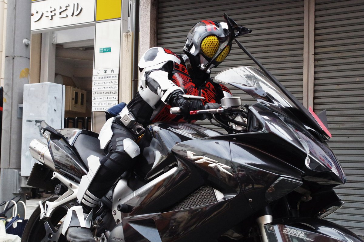仮面ライダーダークカブト Hashtag On Twitter