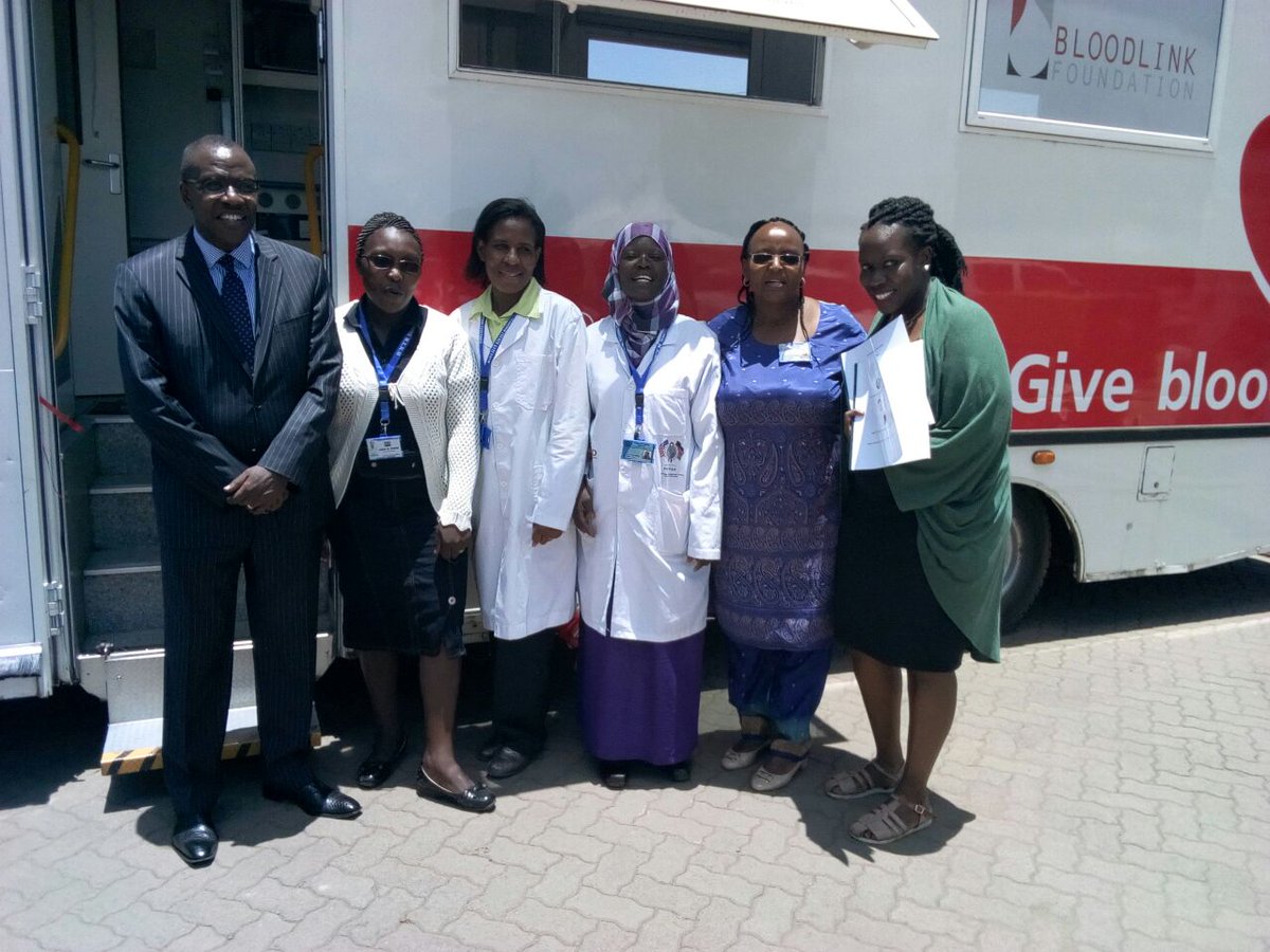 TheBloodLink's tweet image. CS Health @SicilyKariuki together with @USEmbassyKenya @BobGodec and BLF Director Joe Wangendo officially launch the MOU between @TheBloodLink and @NairobiCityGov at Mama Lucy Kibaki Hospital. The MOU is geared towards improving maternal health in Kenya. #BloodIsLife #DonateNow