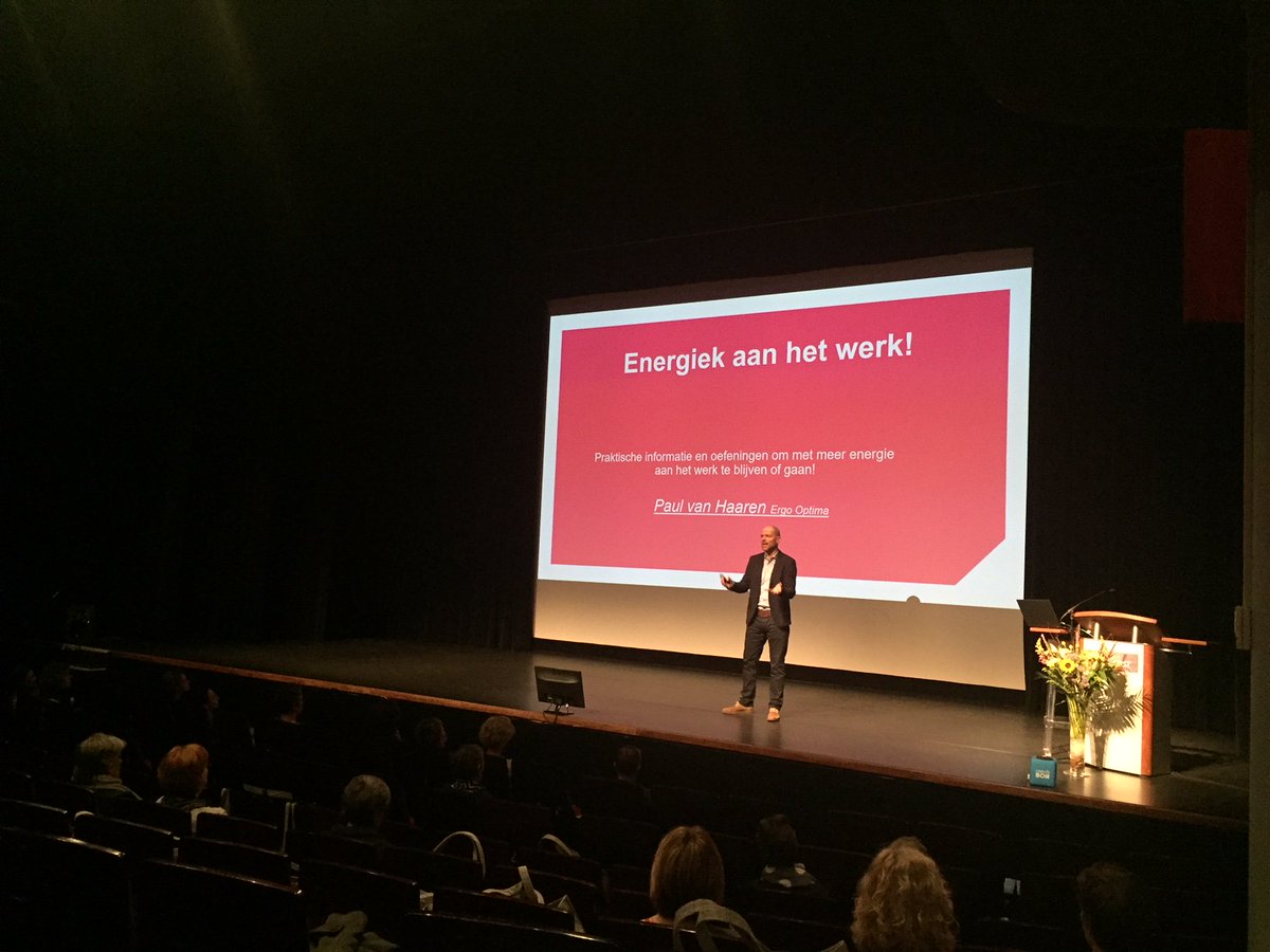 IZZ_zorg's tweet photo. In gesprek op Congres Zorg om Recovery van @BRV_NL. Over 'vitaal door je loopbaan', en het bespreekbaar maken van stress en burn-out. En we geven een workshop Energiek aan het werk. Benieuwd naar de gesprekken? Lees ze in onze Zorg voor jezelf Community https://t.co/VAwqByBXCU https://t.co/EJQlcPVJm7