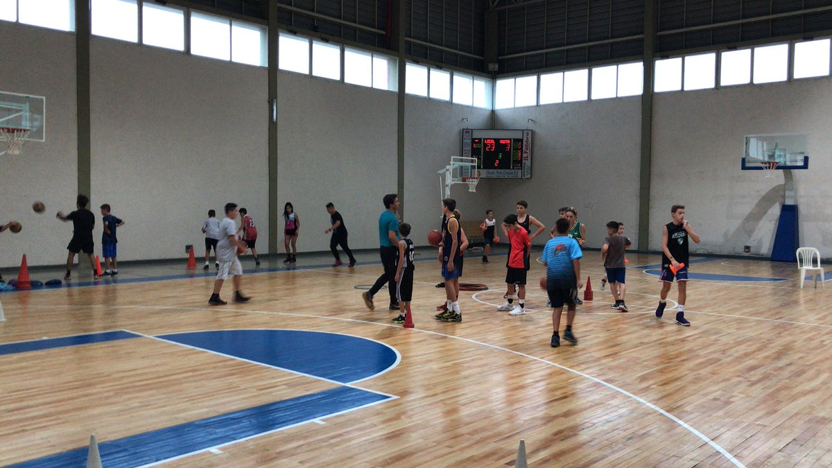 minifederacion's tweet photo. #Campus-U13 #Edicion2018 en @basquetFBPC IndepOliva  para las Asociaciones de Oliva, Río Tercero y Río Cuarto  por segundo año consecutivo @sociosidscoliva https://t.co/apdWiMnMKv