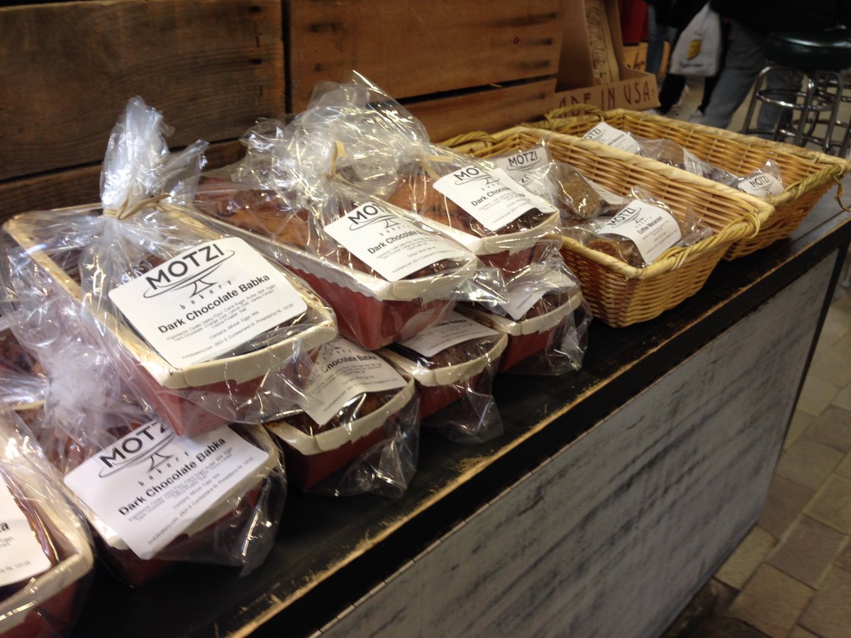 FairFoodPhilly's tweet photo. Motzi Dark Chocolate Babka is something special. Not-too-sweet, this Babka is balanced with a hint of fresh citrus that complements the dark chocolate. A fourth generation baker, Motzi, uses only fresh ingredients; many are local. At the Farmstand now. https://t.co/TBNaJyTAcI