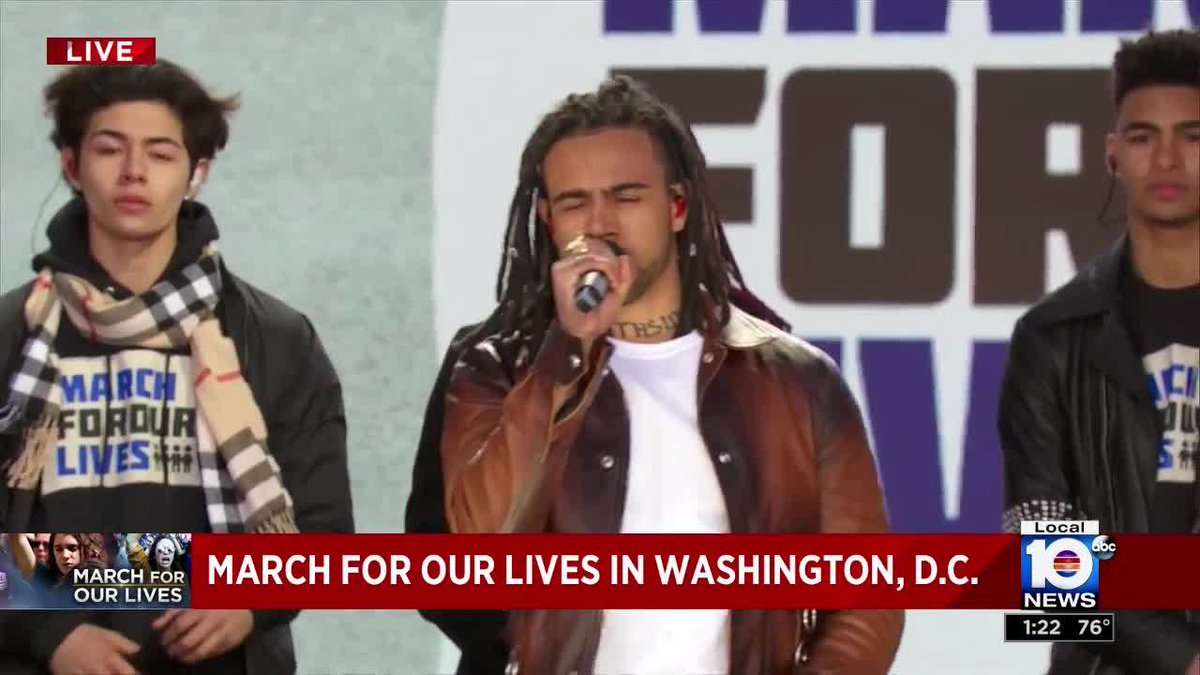 #MarchforOur Lives in Washington:  @VicMensa performs ‘We Could Be Free’ bit.ly/2ucn3jm?utm_so… https://t.co/FXBZpIFLwP
