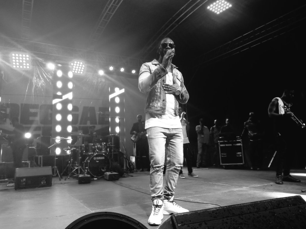 enywaru's tweet photo. Dropping some of his oldest Reggae jams and making the party turn up quite early is @BebeCoolUG. #PhonePicsUg #ReggaeFestJam18 https://t.co/4QjPnGMOtC
