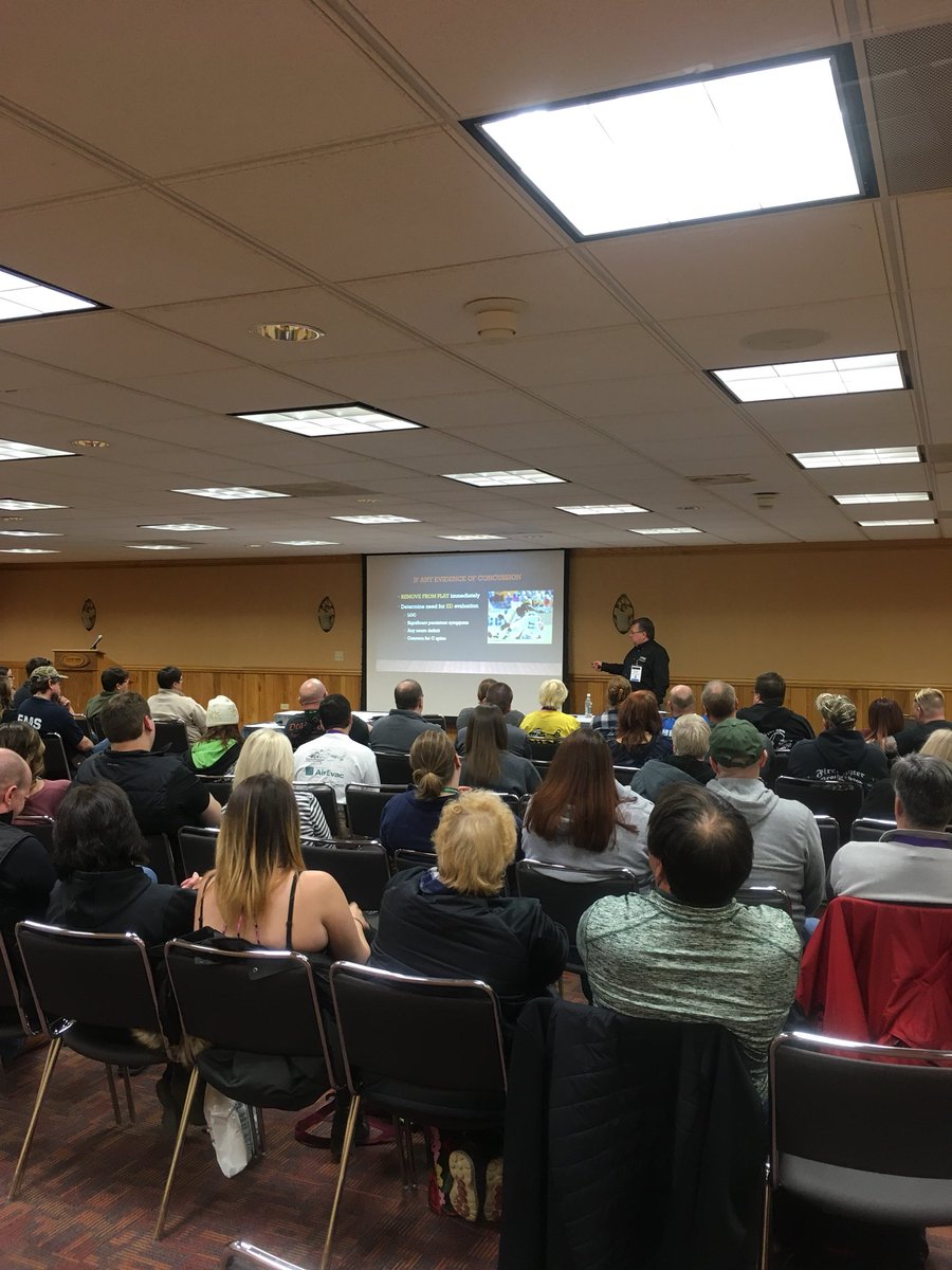 Dr Vince Mosesso brings us the latest on concussions and TBI! @EMSUpdate2018 <a href="/UPMC/">UPMC</a> <a href="/YinzerEMSdoc/">Vince Mosesso</a> #EMSUpdate2018