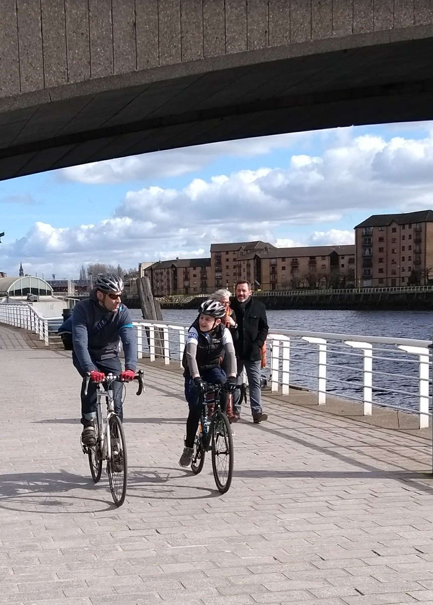 MacGKen's tweet photo. Lovely day for a ride down the Clyde. 😁 @ShropshireCycle https://t.co/qxK8unZ60H