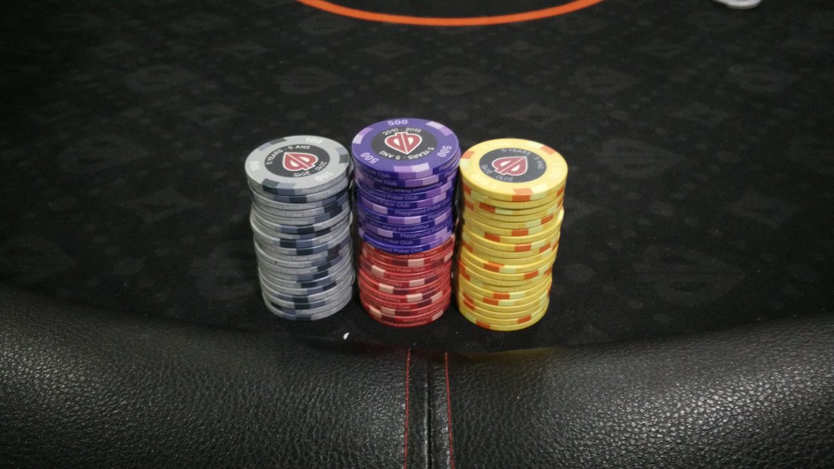 mtlduff's tweet photo. 82,400 at the 2nd break, 6 blind levels to go for the day.  44k average. 
#PG200 #PlaygroundPoker #PowerWeekend #partypokerLIVE https://t.co/CdiCNyQRRg