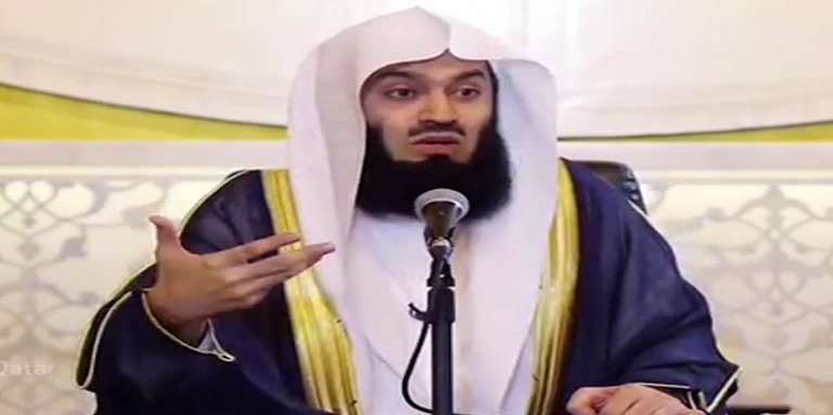 Haraam Halaal nubalai, Athujehunuhaa ehcheh keumakee Giyaamaiy kairivejje kamuge alaamaatheh: Mufti Menk
miadhu.mv/article/read/3…