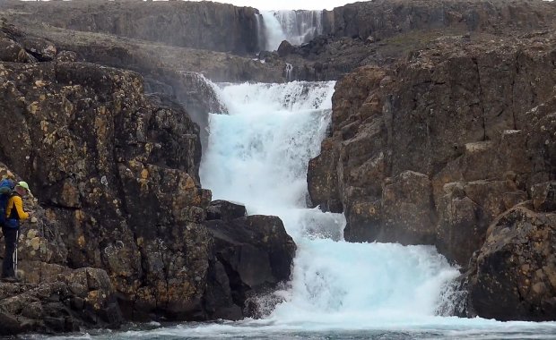 The breathtaking "hidden" waterfalls of the remote Strandir region in a beautiful video: Strandir is the most remote and sparsely populated region of Iceland. #Strandir #Waterfalls #NatureVideos #Westfjords #Iceland 
icelandmag.is/article/see-br…