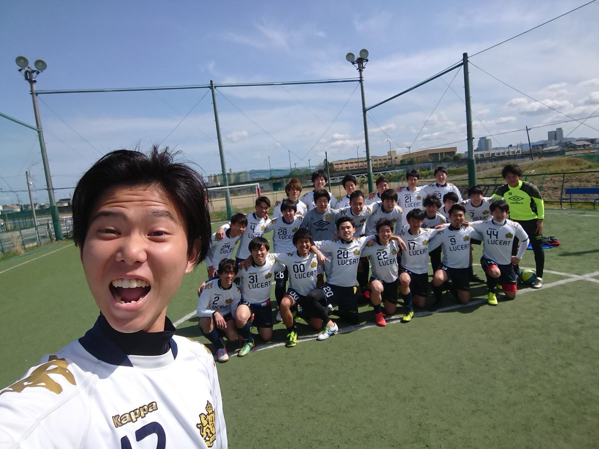 Luceat2012's tweet photo. ４回生のみなさん。
本当にお疲れ様でした！！
マネージャー、選手一同
本当に感謝してます！
僕たちも必ず、成長してみせます。
ありがとうございました。
これほど熱くなれるサークルはない。
#春から立命館 #Luceat https://t.co/d0WFstvoRw