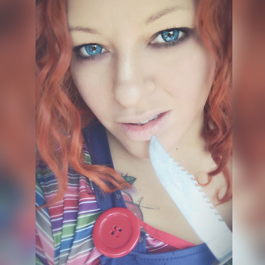 MurderdollIvy's tweet photo. I am a “Good Girl”

#chucky #childsplay #horror #horrormovies #doll #murderdoll #blueeyes #redhair  #followme #goodguy #goodguydoll #creepy #nightmare #latina #cosplayer #cosplay #cosplaygirl #girlswhocosplay #latinacosplayer #selfie #cosplayselfie https://t.co/Ttw9FHxrU5