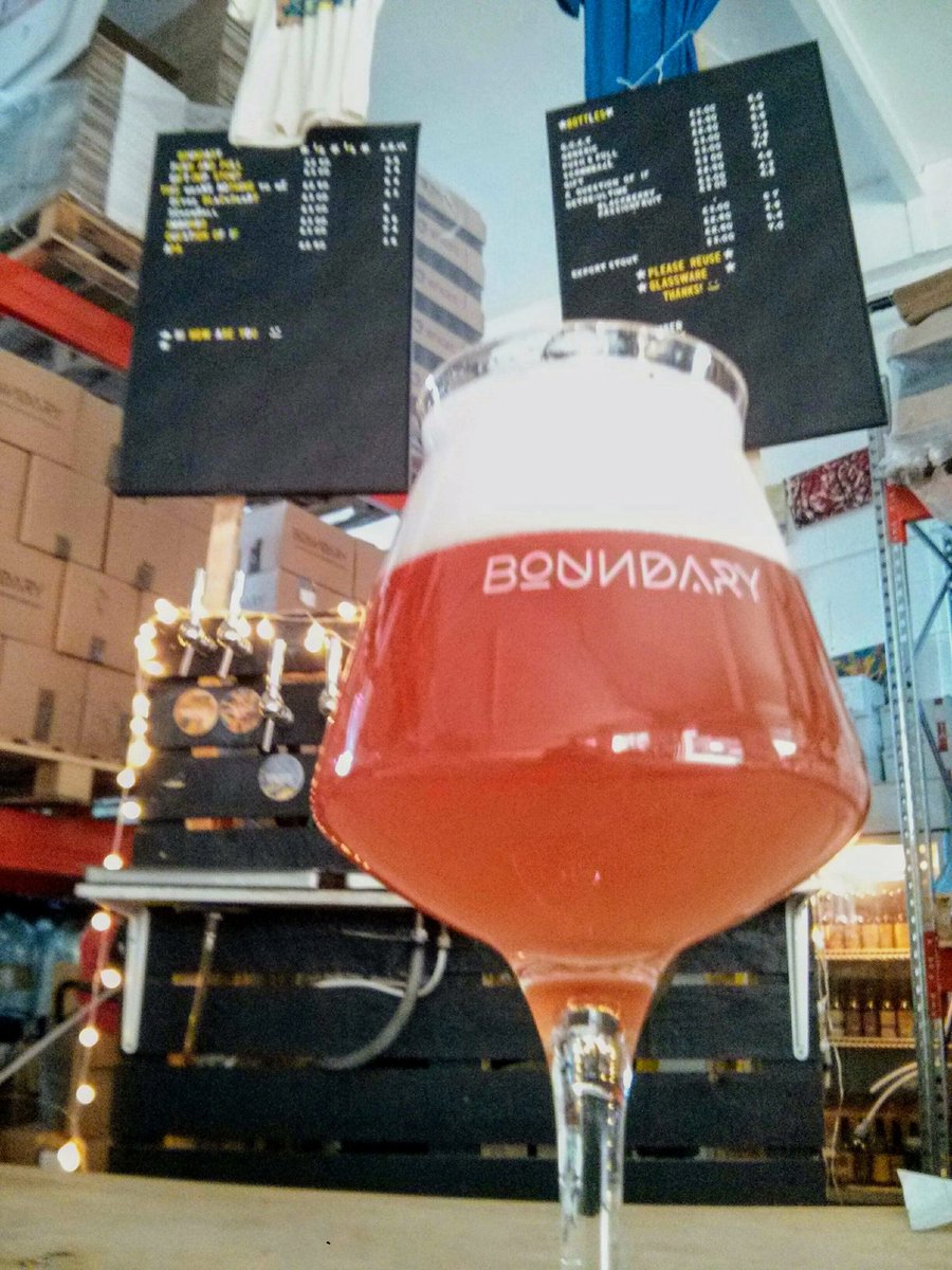 PearseOPrey's tweet photo. #BelFeast @boundarybrewing is ready for yas and on a day like that everyone deserves a Screwball 😘🍦🍺 #belfast #craftbeer https://t.co/N6hbgUiYOG