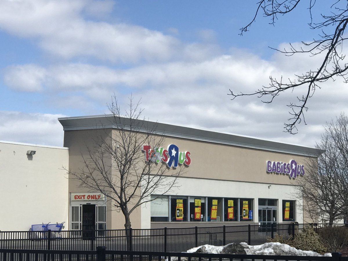 And so it begins <a href="/ToysRUs/">Toys"R"Us</a> #upto30off #retail #storeclosures