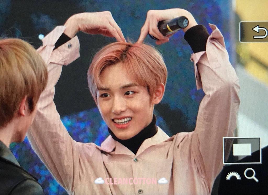 ObsessionTaeWin's tweet photo. 180324

😬️sweety TaeWin

©logo

#태용 #윈윈 #태윈 #taewin #TAEYONG #WINWIN https://t.co/mO4AwEa5IM
