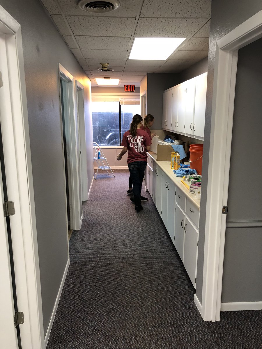 Wolfcall05's tweet photo. #dayoflove2018 https://t.co/yLzzUyHjiO