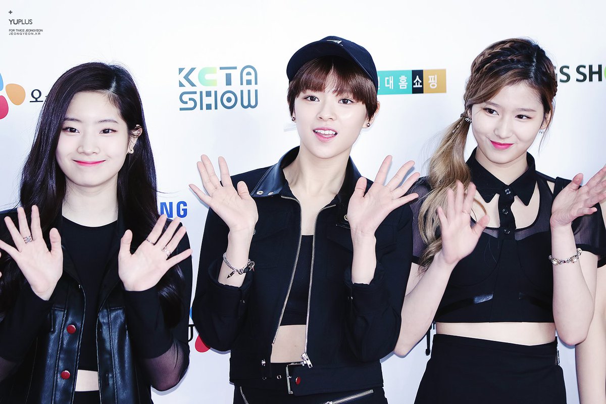 timetoJY's tweet photo. 160325 케이블 방송대상
https://t.co/5Cn8i8u4RF
https://t.co/gwIYz9Xge3
https://t.co/RRM2cK9N5C
https://t.co/PDCcQt29FV

#정연 #JEONGYEON #트와이스 #TWICE https://t.co/RHpgH6DToj