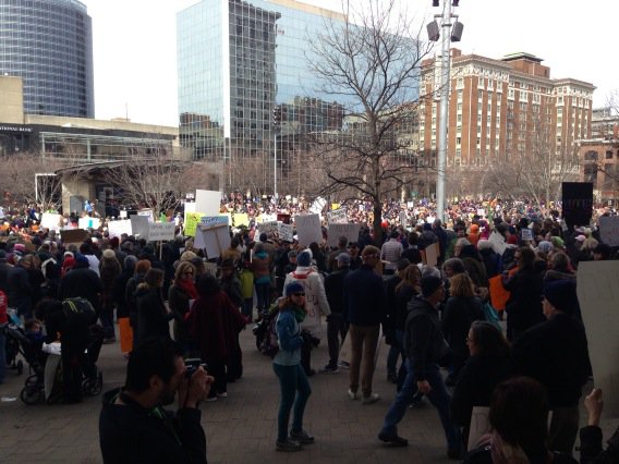 HenryErb1's tweet photo. Anti-gun violence rally fills Rosa Parks Circle. https://t.co/zgfmmY16AP