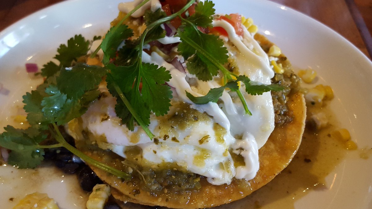 Clubtacostl's tweet photo. EASTER BRUNCH at The Club!  Enjoy an a la carte brunch featuring many of your favorites from our Breakfast menu, our taco menu and some new and exciting brunch items specially designed for Easter.  Sunday, April 1st from 10-2 (no dinner). Reservations accepted.  #EasterBrunch https://t.co/Lnnzrn6gU6