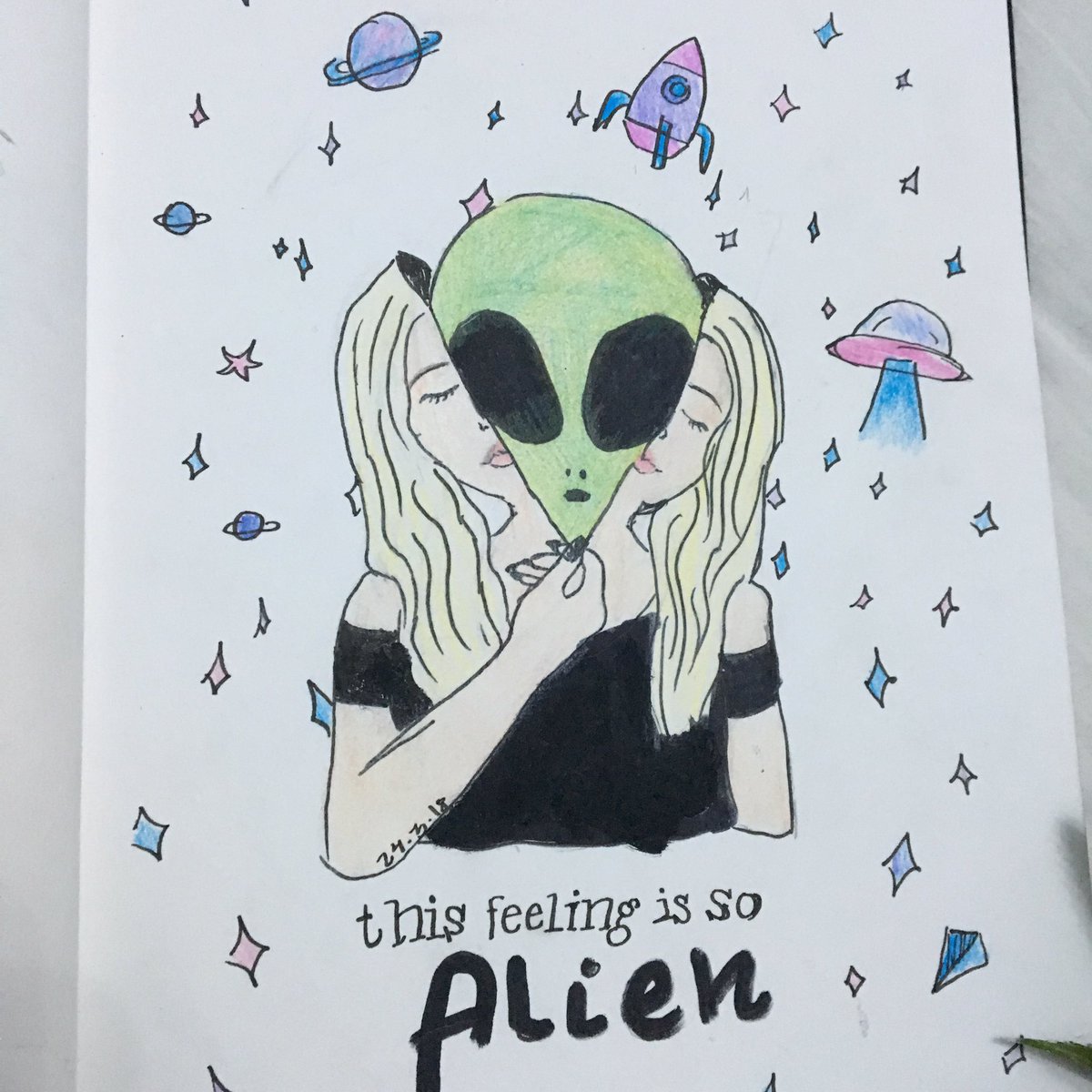 howdareyoudiaz's tweet photo. feelin' alienated 👽 @SabrinaAnnLynn https://t.co/cuLyoAHG9C
