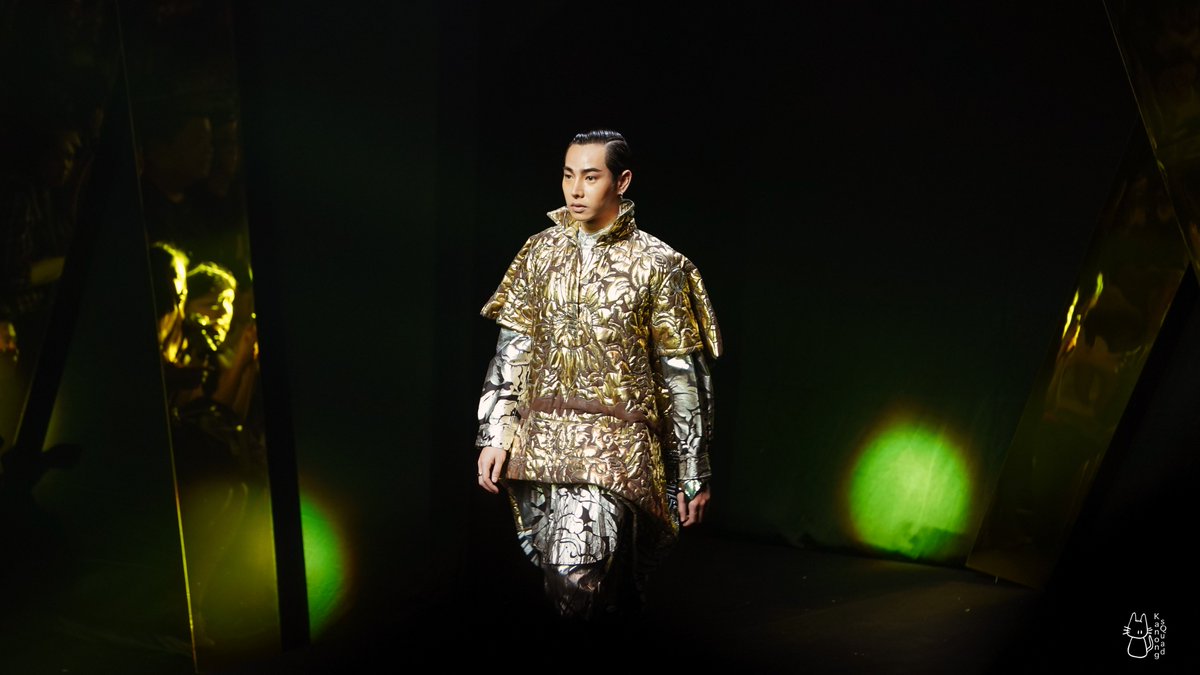 kanongsquad's tweet photo. โครงหน้าโมเจลล 💫
#เป๊กผลิตโชค #palitgallery #knsqgallery #NAGARA2018xPALIT https://t.co/eVlNwYwC9x