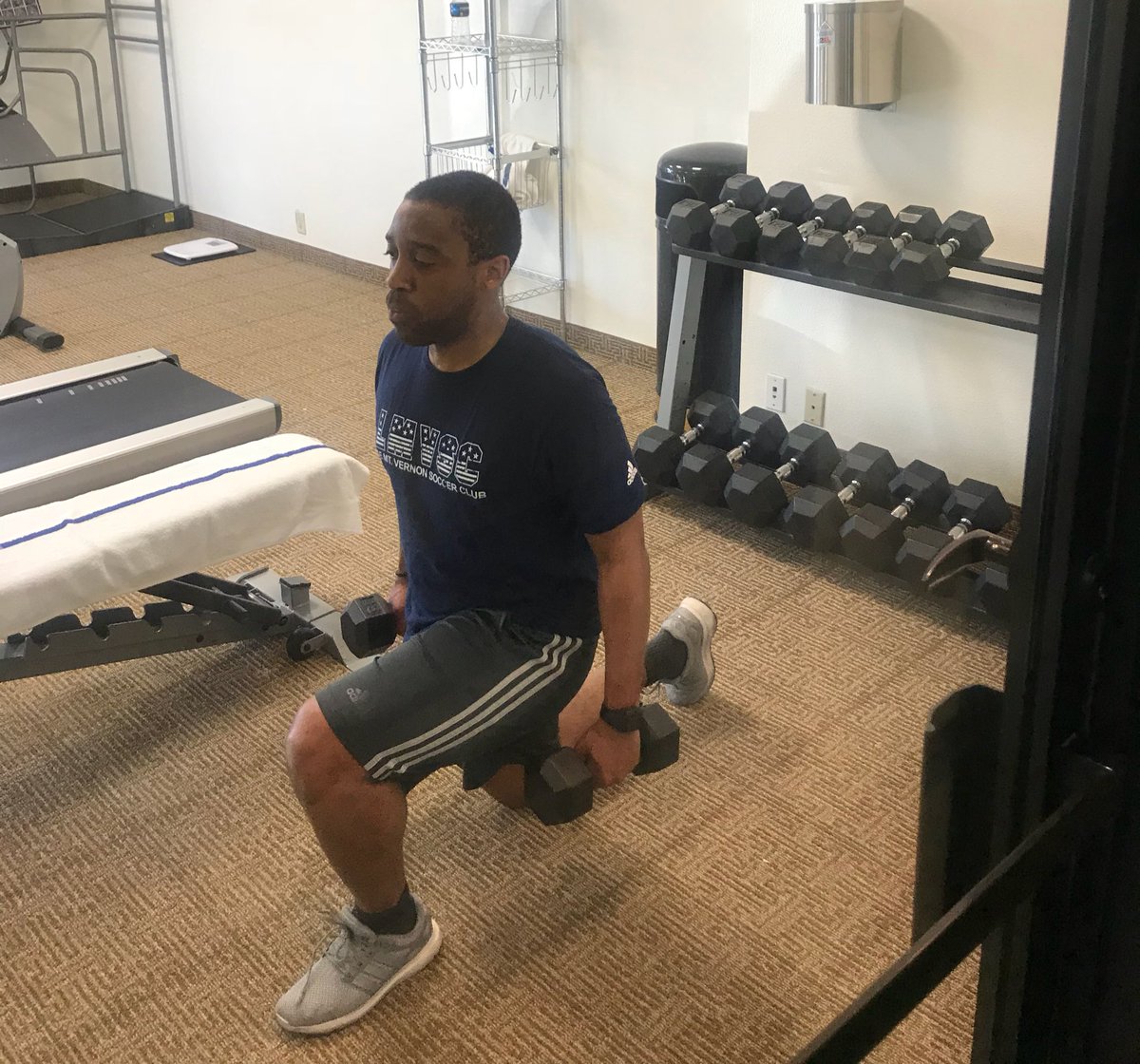 LMVSCSoccer's tweet image. .@CoachEkom getting a sweat before a full day of soccer matches at the @jeffersoncup! 

#leadsbyexample 

Go Patriots! | ⚽️🔵⚪️ #LMVSCPride 🇺🇸