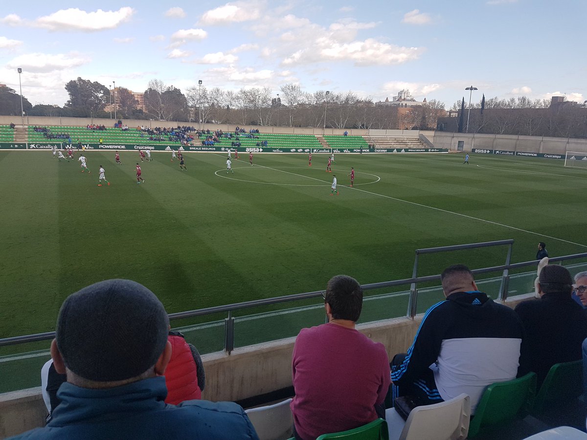 JaviOjedaG's tweet photo. Presenciando el partido entre Real Betis-B 1-0 San Fernando C.D
#2adiv-B #Grupo4
@VilaSports @fransoccer39 https://t.co/TAagBNZ82S