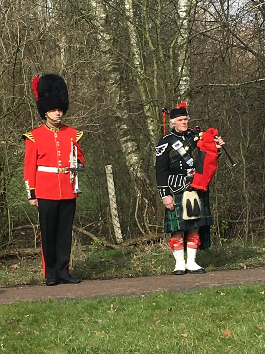 terMeulenCanada's tweet photo. Moving #commemoration ceremony today #WW2 #Vlaardingen #Wellingtonaircraft #CanEmbNL #Canadianveterans https://t.co/MatS8pAYUX